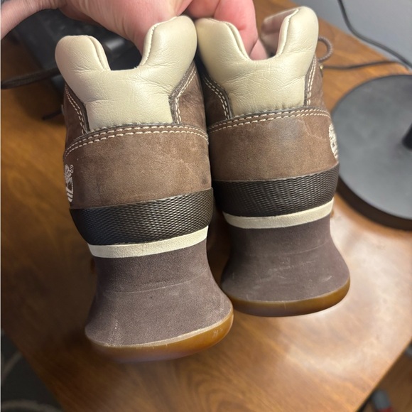 Timberland Brown and Cream Boots - Picture 4 of 6